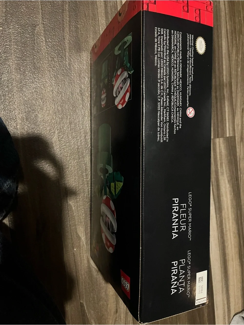 Lego Super Mario Red & White Piranha Plant with Green Pipe